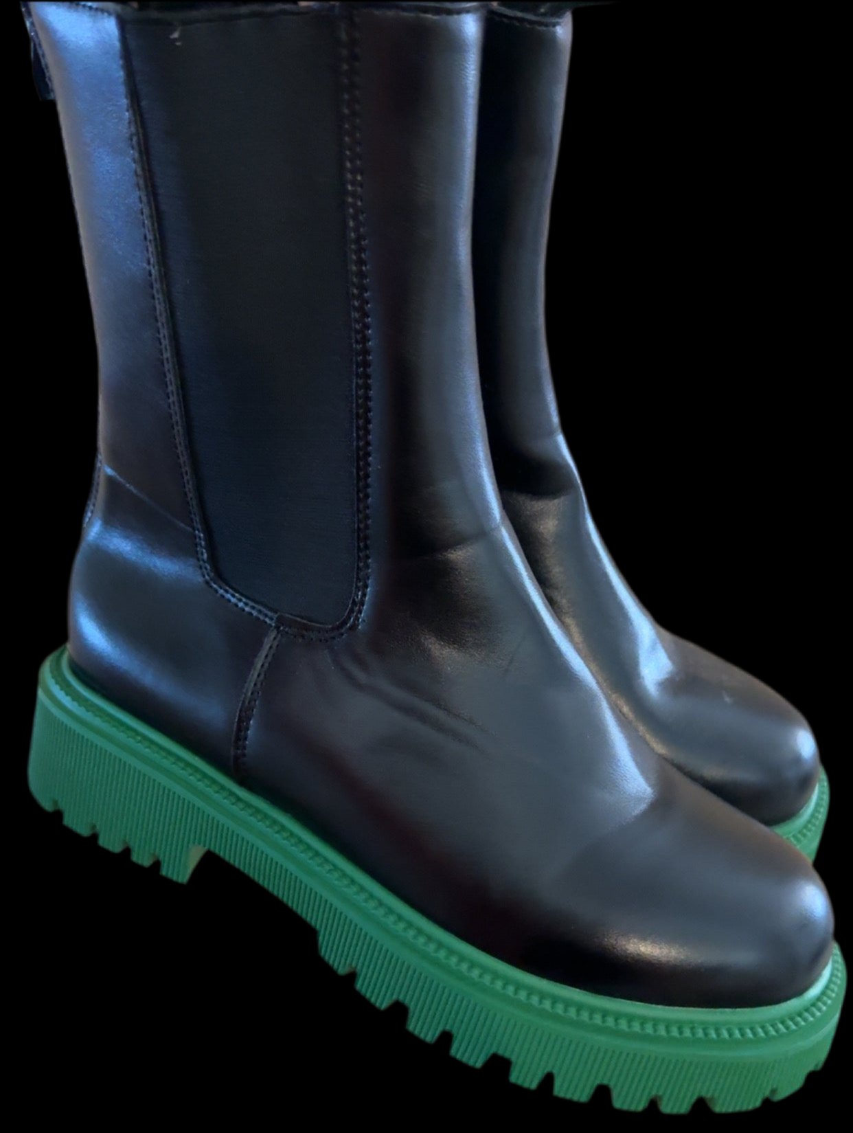 Leather Green & Black Cardi Boots!