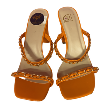 Two Strap Heels!