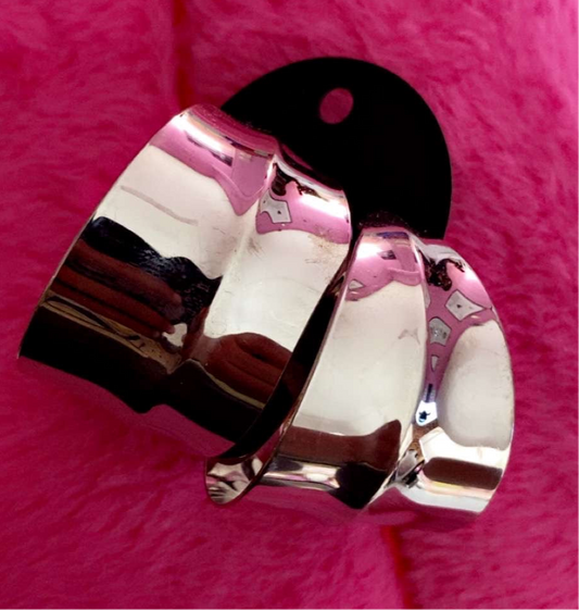 Statement Hoops
