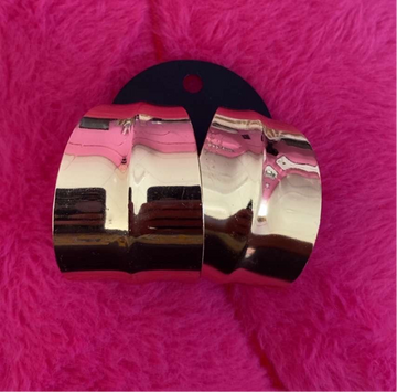 Statement Hoops