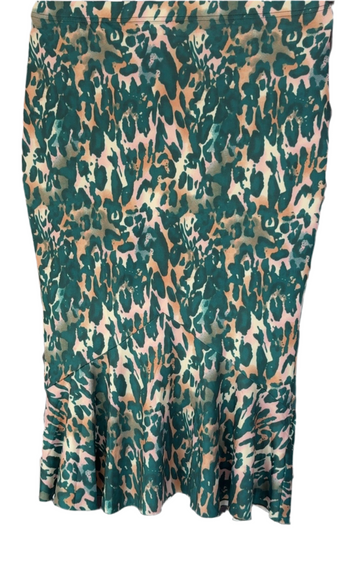 Form Fitted Skirt!